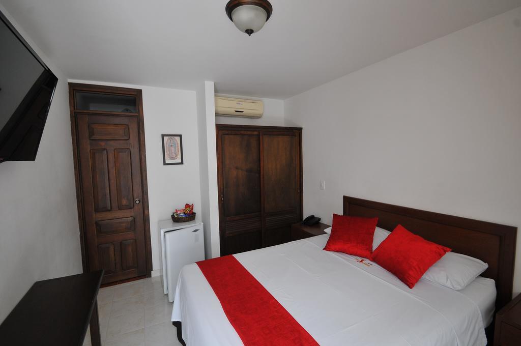 Hotel San Julian Buga Room photo
